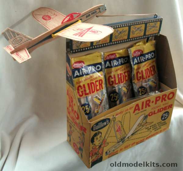 Guillows Guillows Air-Pro Folding Wing Glider Store Display and Balsa Wood Flying Gliders plastic model kit